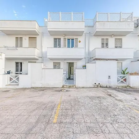 Happiness 1 * Torre San Giovanni