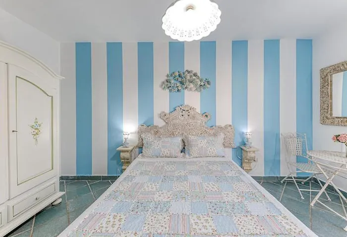 Happiness 1 Торре-Сан-Джованни-Удженто